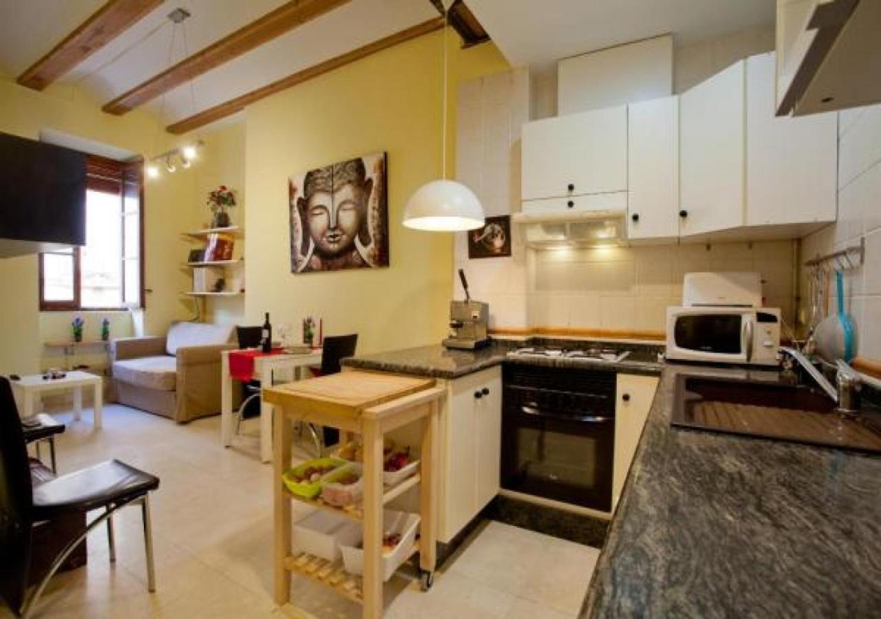 Apartament In Historic Center Valencia Exteriör bild